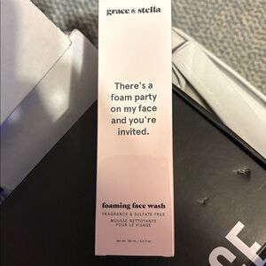 NWT Grace & Stella Foaming Face Wash